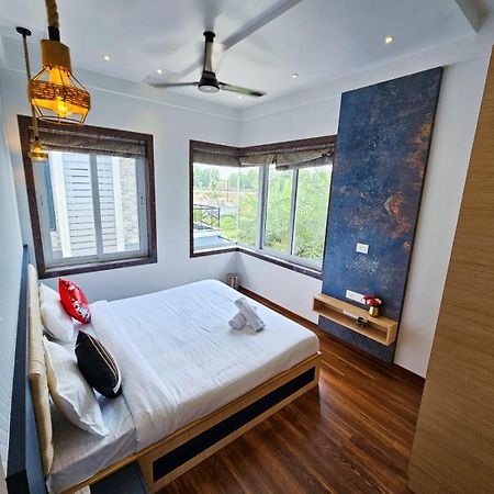 Premium Chalet Lonavala Exterior photo